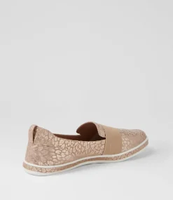 Women SUPERSOFT Comfort|Loafers-Ask Pewter Leopard Print Suede Sneakers