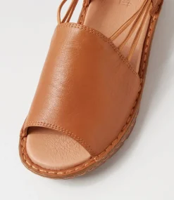 Women SUPERSOFT Comfort|Wedges-Barrina Dark Tan Gum Sole Leather Sandals