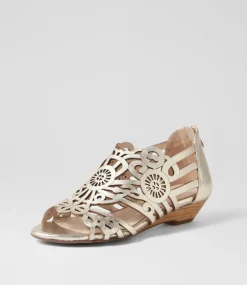Women SUPERSOFT Comfort|Flats-Baysidey Platinum Leather Sandals