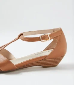 Women SUPERSOFT Comfort|Heels-Beautiy Dark Tan Leather Sandals