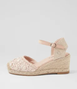 Women I LOVE BILLY Heels-Bessine Blush Daisy Synthetic Raffia Heels