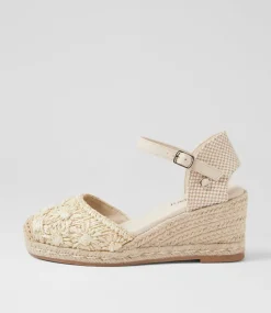 Women I LOVE BILLY Heels-Bessine Ecru Daisy Synthetic Raffia Heels