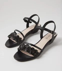 Women SUPERSOFT Comfort|Heels-Blossums Black Leather Sandals