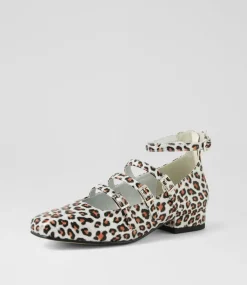 Women I LOVE BILLY Flats-Bosine Silver Leopard Fabric Heels