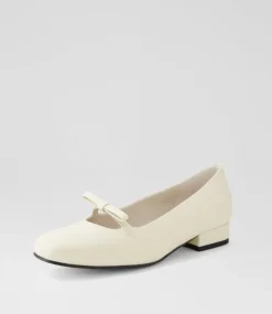 Women I LOVE BILLY Flats-Bowtala Putty Rose Emboss Heels