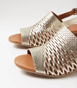 Women DIANA FERRARI Heels|Flats-Capris Pale Gold Leather Sandals