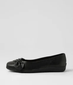 Women SUPERSOFT Comfort|Flats-Connor Black Leather Ballet Flats