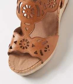 Women SUPERSOFT Comfort|Sandals-Corrines Dark Tan Leather Sandals