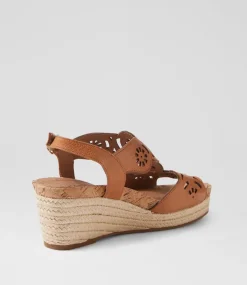 Women SUPERSOFT Comfort|Sandals-Corrines Dark Tan Leather Sandals