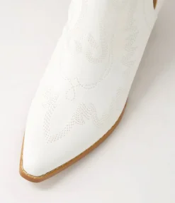 Women I LOVE BILLY Boots-Craayzie Milk Ankle Boots