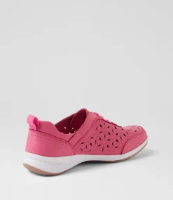 Women I LOVE BILLY Flats-Culter Fuchsia Nubuck Pu Flat Shoes