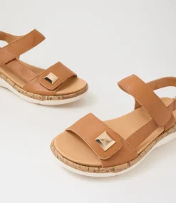 Women SUPERSOFT Comfort|Flats-Dahlias Dark Tan Leather Sandals
