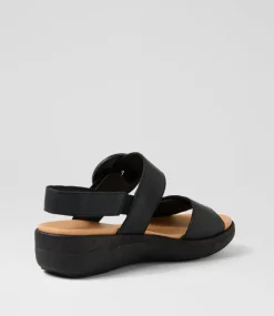 Women SUPERSOFT Comfort|Flats-Dakotas Black Leather Sandals