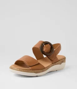 Women SUPERSOFT Comfort|Flats-Dakotas Dark Tan Leather Sandals