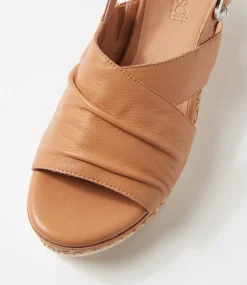 Women SUPERSOFT Comfort|Sandals-Devie Camel Weave Leather Sandals