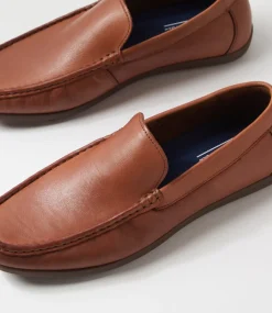 COLORADO Casuals-Eliot Cognac Leather Flat Shoes