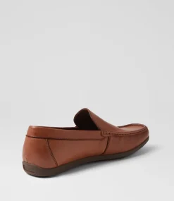 COLORADO Casuals-Eliot Cognac Leather Flat Shoes