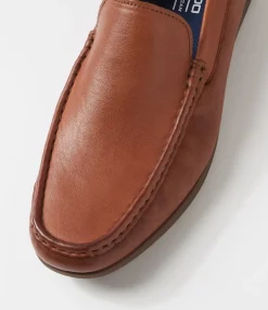 COLORADO Casuals-Eliot Cognac Leather Flat Shoes