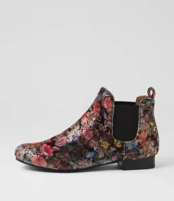 Women I LOVE BILLY Boots-Endale Majestic Velvet Chelsea Boots