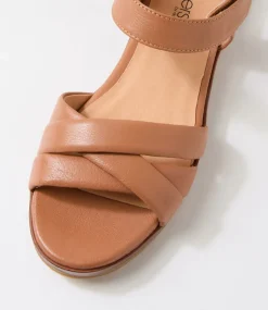 Women SUPERSOFT Comfort|Flats-Fabrice Dark Tan Leather Sandals