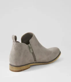 Women I LOVE BILLY Boots-Fanda Grey Nubuck Pu Chelsea Boots