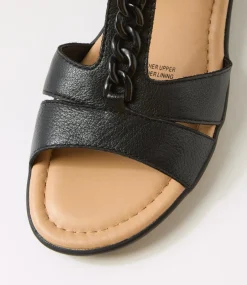 Women SUPERSOFT Comfort|Flats-Fayye Black Leather Sandals