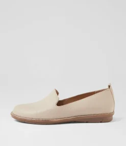 Women SUPERSOFT Comfort|Loafers-Frutie Almond Leather Loafers