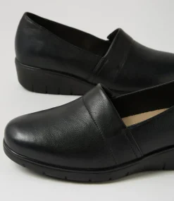 Women SUPERSOFT Comfort|Loafers-Gayye Black Wide Fit Leather Wedges