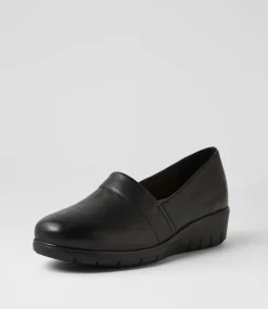 Women SUPERSOFT Comfort|Loafers-Gayye Black Wide Fit Leather Wedges