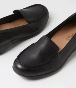 Women SUPERSOFT Comfort|Flats-Geranium Black Leather Flat Shoes