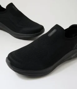 SKECHERS Sneakers-Go Walk 8 Slip On Black Knit Sneakers