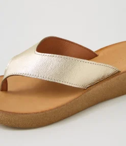 Women DIANA FERRARI Flats|Sandals-Holliah Pale Gold Natural Leather Sandals