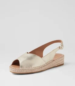 Women SUPERSOFT Comfort|Flats-Kadde Pale Gold Leather Sandals