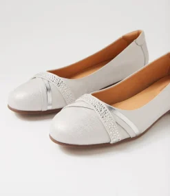 Women SUPERSOFT Comfort|Flats-Katte Almond Silver Scratch Multi Ballet Flats