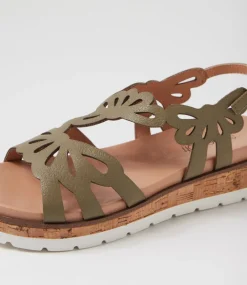 Women SUPERSOFT Comfort|Flats-Laciest Khaki Leather Sandals