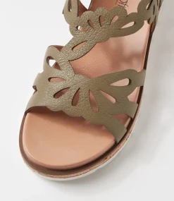 Women SUPERSOFT Comfort|Flats-Laciest Khaki Leather Sandals