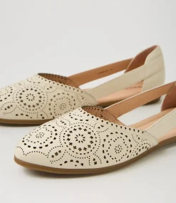 Women DIANA FERRARI Flats-Loama Cream Leather Ballet Flats