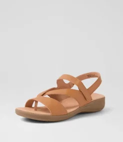Women SUPERSOFT Sandals-Majesti Dark Tan Leather Sandals