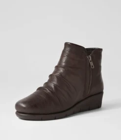 Women SUPERSOFT Boots|Comfort-Maxie Dark Brown Leather Ankle Boots