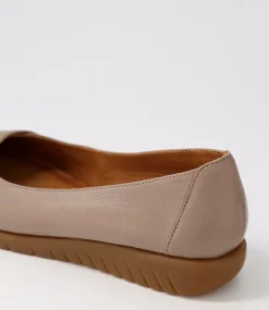 Women SUPERSOFT Comfort|Flats-Nanien Taupe Gum Sole Leather Ballet Flats