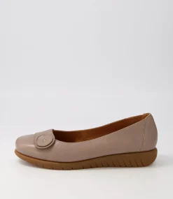 Women SUPERSOFT Comfort|Flats-Nanien Taupe Gum Sole Leather Ballet Flats