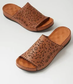 Women DIANA FERRARI Slides|Sandals-Niomee Tan Leather Slides