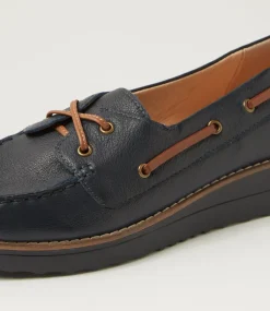 Women TOP END Flats-Okies Navy Drambuie Leather Boat Shoes