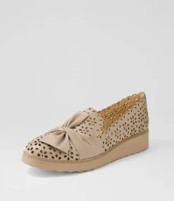 Women TOP END Loafers|Flats-Omilla Cafe Leather Sandals