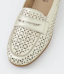 Women SUPERSOFT Comfort|Flats-Panie Platinum Leather Flat Shoes