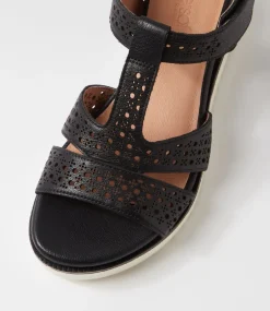 Women SUPERSOFT Comfort|Flats-Pansi Black Leather Sandals