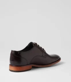 COLORADO CRAFTSMAN Dress Shoes-Privado Brown Leather Lace Up Flats