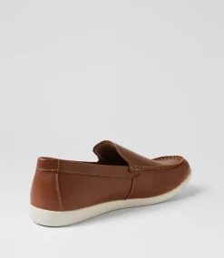 COLORADO Casuals-Reno Light Tan Oiled Leather Flat Shoes