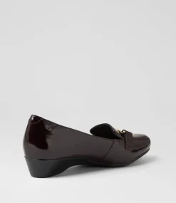 Women SUPERSOFT Comfort|Heels-Rosse Merlot Crinkle Patent Shoes