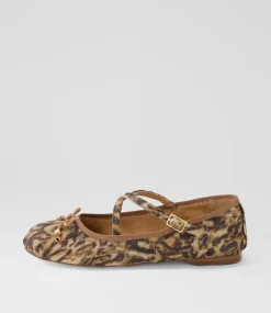 Women I LOVE BILLY Flats-Sabine Leopard Fabric Flat Shoes